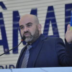 Saia do armário, Dr. Zé Fernandes