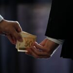 Brasil repete pior colocação histórica no Índice de Percepção da Corrupção