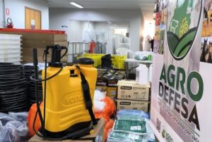 Goiás investe mais de R$ 160 mil para reforçar o combate à influenza aviária com aquisição de EPIs e insumos operacionais, protegendo a avicultura e garantindo a saúde pública