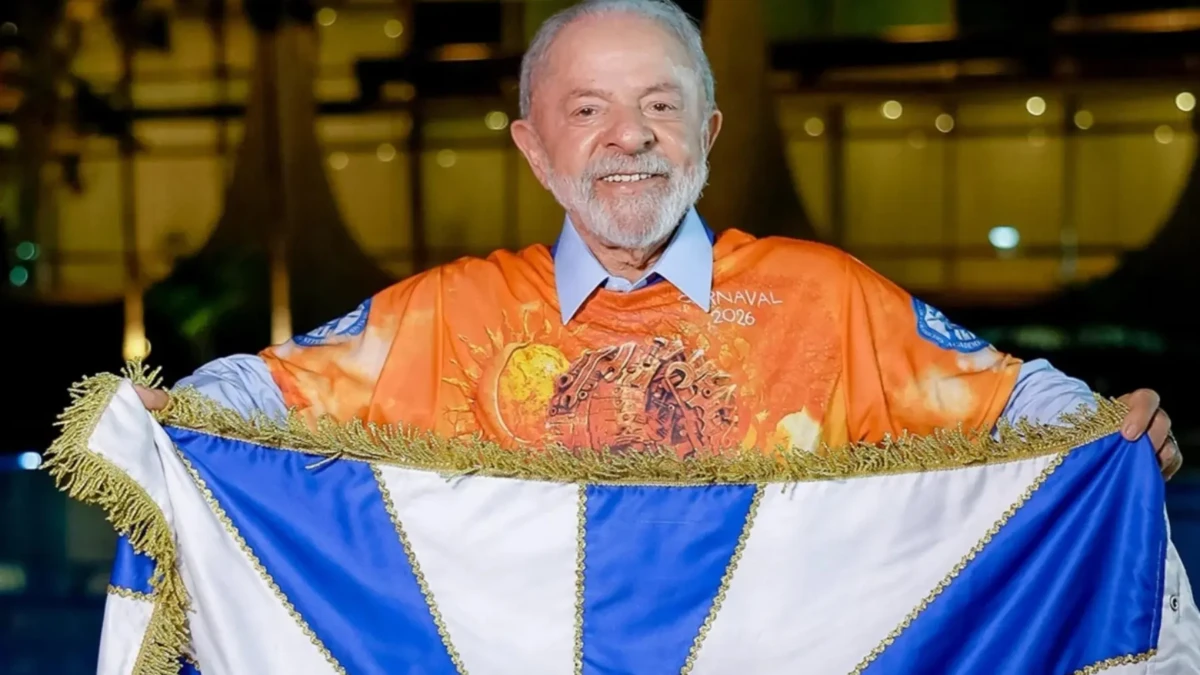 Após desfile em homenagem a Lula, oposição e governistas entram em disputas jurídicas sobre a propaganda eleitoral antecipada