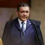 Nunes Marques assume TSE com foco no combate à IA nas Eleições 2026