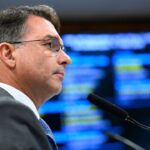 Flávio Bolsonaro propõe reduzir maioridade penal se for eleito presidente em 2026