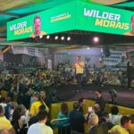 Wilder Morais e Flávio Bolsonaro reúnem lideranças nacionais e milhares de apoiadores em Goiânia em um dos maiores atos políticos do Estado