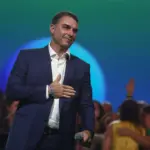 Flávio Bolsonaro lidera disputa presidencial em Goiás