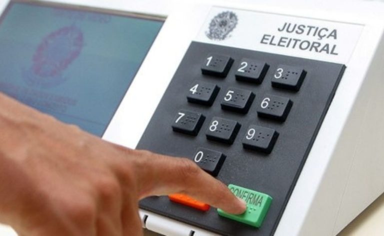 01 - CABECEIRAS - Cidade só elege homens para prefeito, vice e vereador