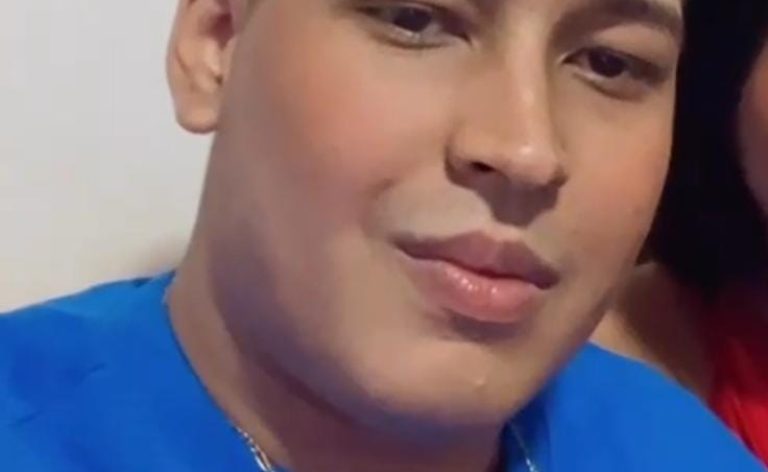 78f809fd-2a7a-4425-8a81-0ef03a135181