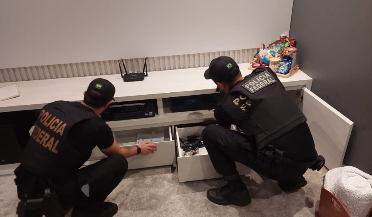 CIDADE OCIDENTAL - Esquema desviou mais de R$ 120 milhões bancando viagens, festa de casamento e casas de luxo