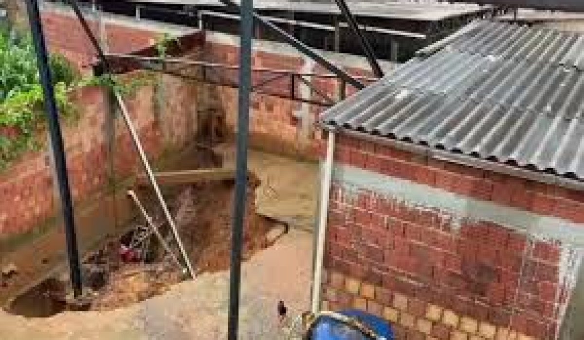 Decretada calamidade pública após temporal e destruição em santo antonio do descoberto