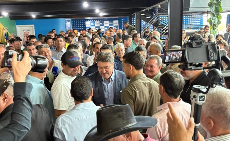 Wilder Morais lança pré-candidatura ao governo de Goiás com apoio de lideranças do PL, reforça alinhamento com Jair Bolsonaro e afirma que a esquerda e Daniel Vilela não irão triunfar em 2026