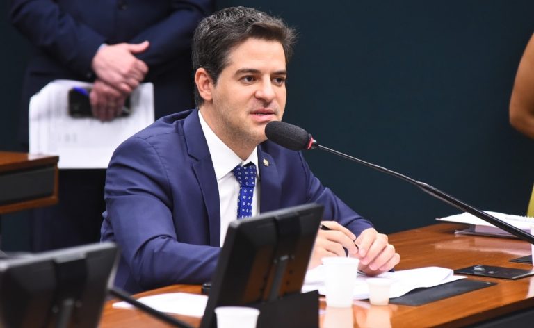 b4454112-8cd7-4fb4-945b-84da0a1a01c1