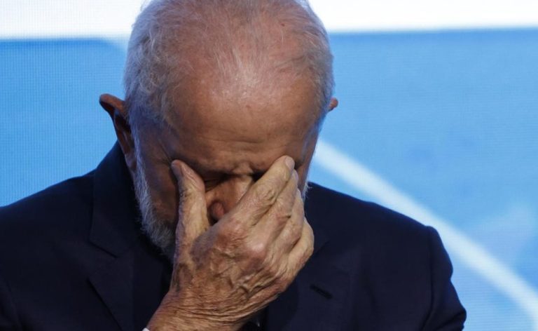 Pesquisa mostra que 51% dos brasileiros não querem reeleição de Lula em 2026 e revela altos índices de rejeição entre possíveis candidatos